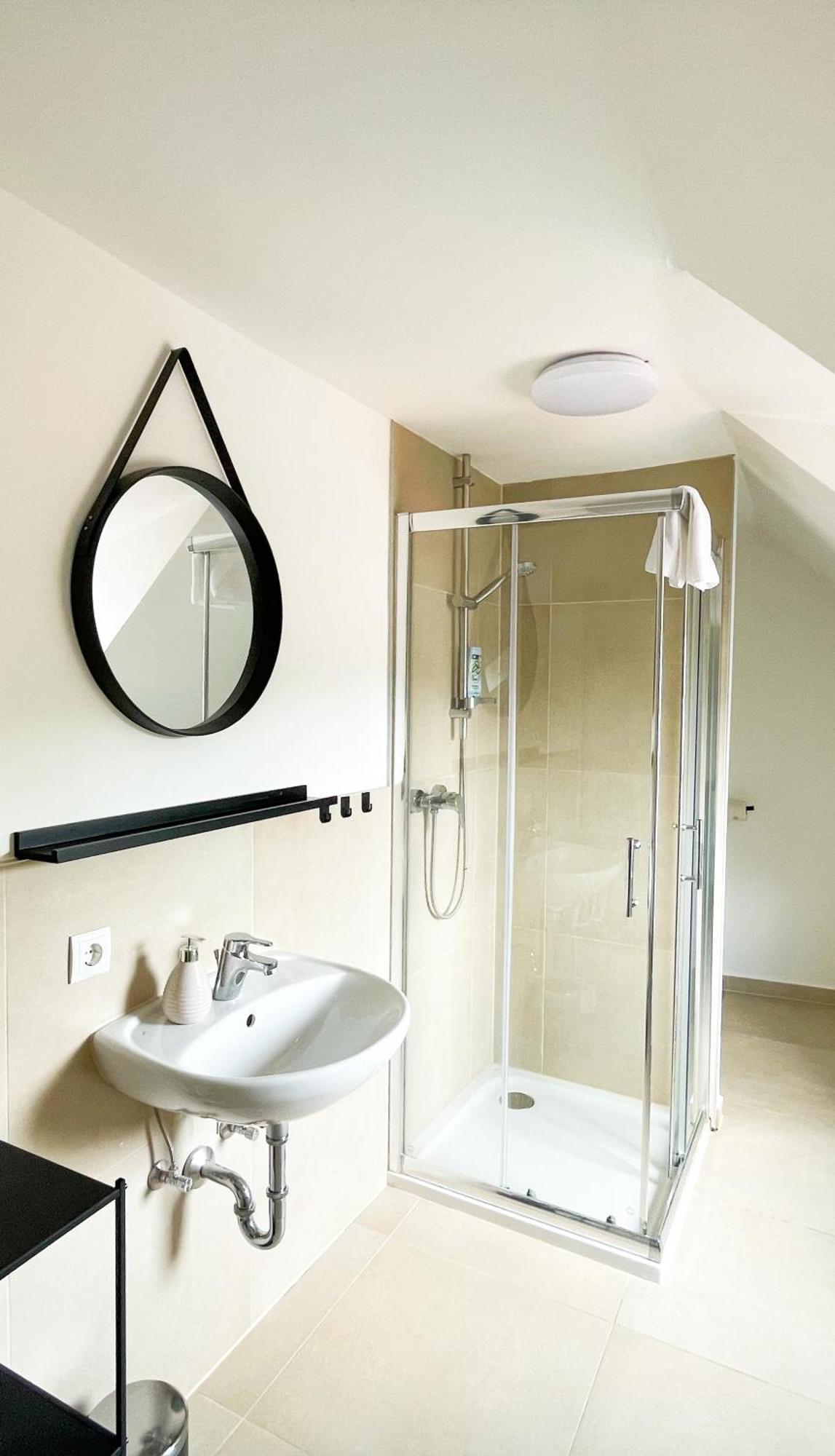Contactless Self-Check-In - Stayhere Central City Suite 20 Graz Exterior photo